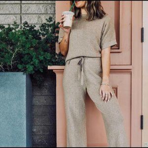 Universal Thread Camel Knit Sweater Set